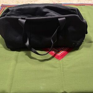Lululemon Black Duffel Bag - Classic Travel Carryall